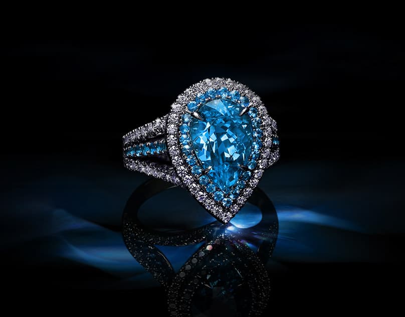 Sapphire Gemstone